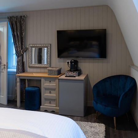 The Three Crowns B&B Plymouth Bilik gambar